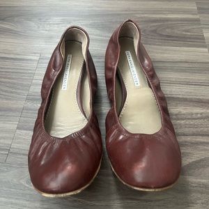 Vera Wang Lavender ballet flats